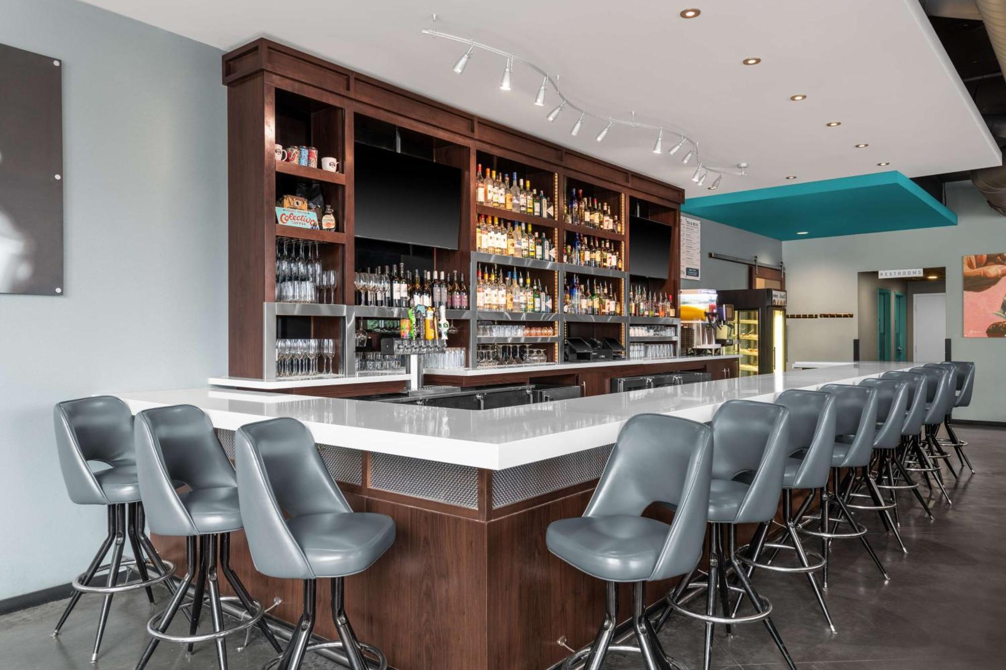Hampton Inn & Suites Madison Downtown Εξωτερικό φωτογραφία