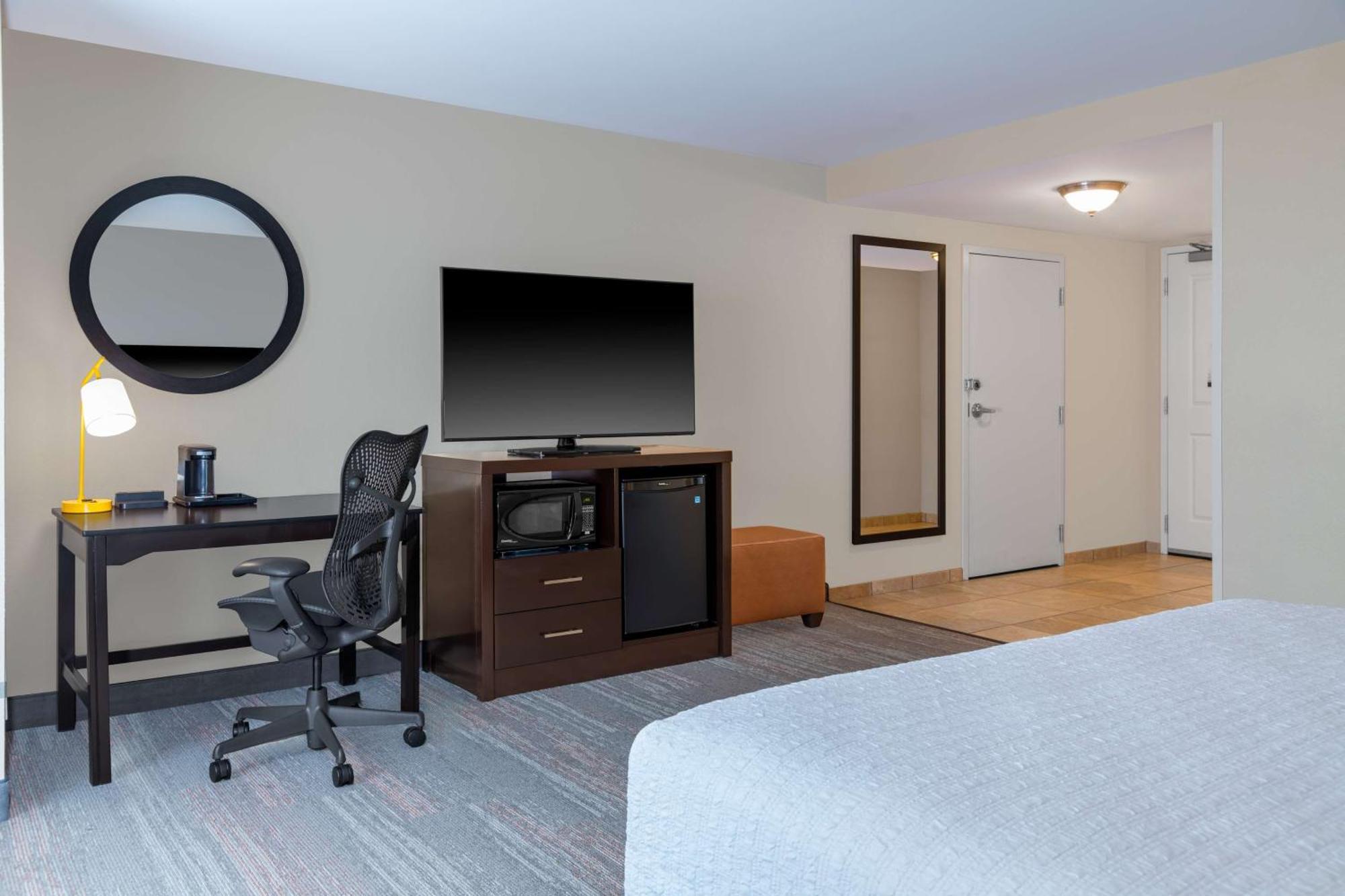 Hampton Inn & Suites Madison Downtown Εξωτερικό φωτογραφία