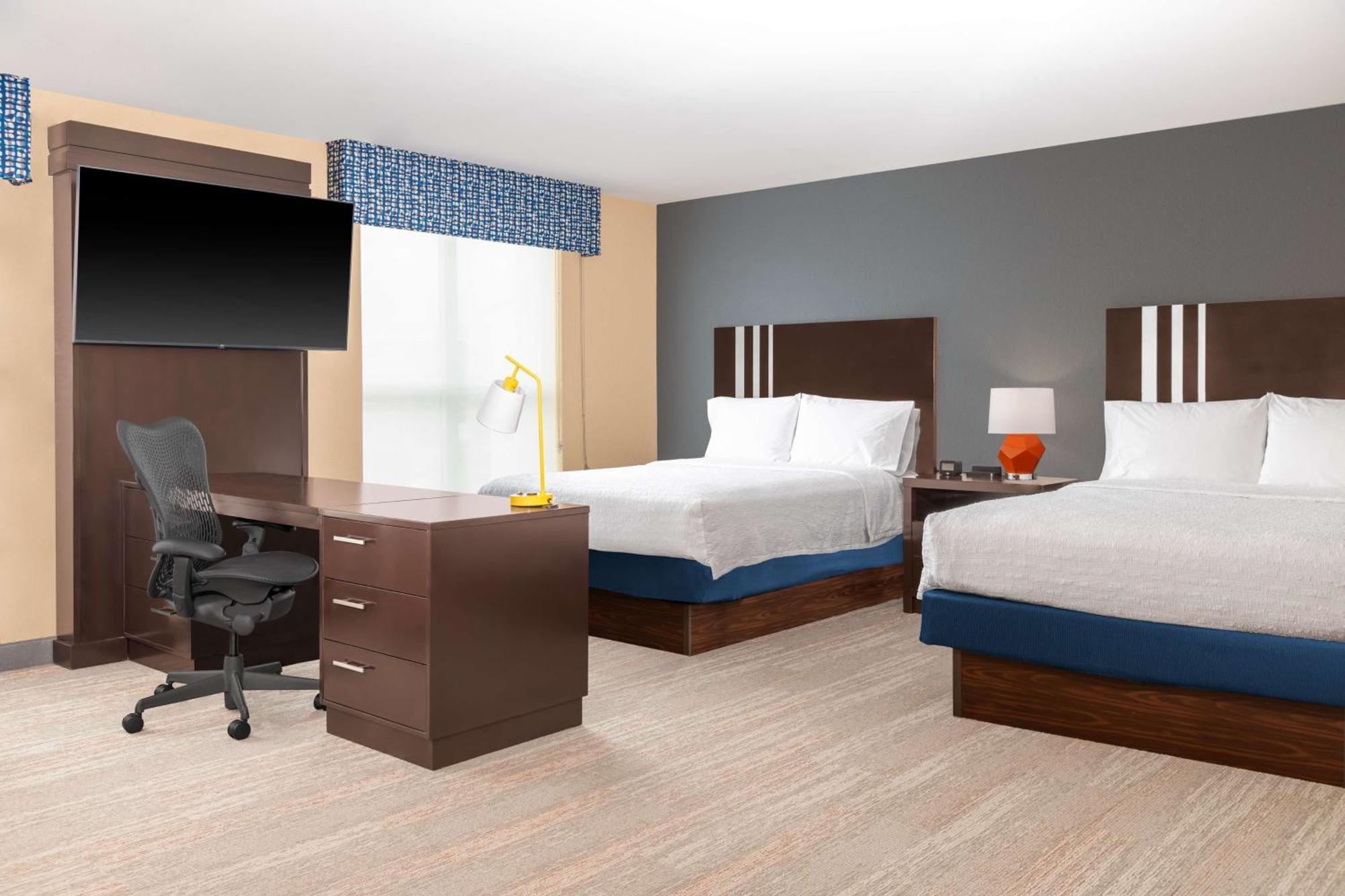 Hampton Inn & Suites Madison Downtown Εξωτερικό φωτογραφία